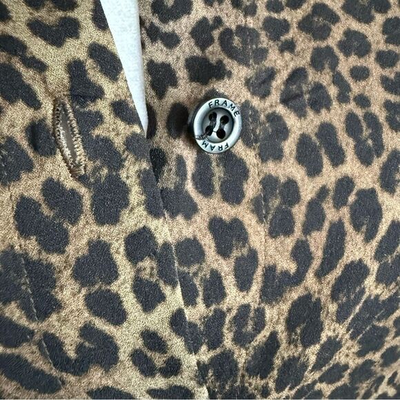 Frame The Standard Shirt Leopard Print Silk Button Down Blouse Size S - Picture 2 of 8